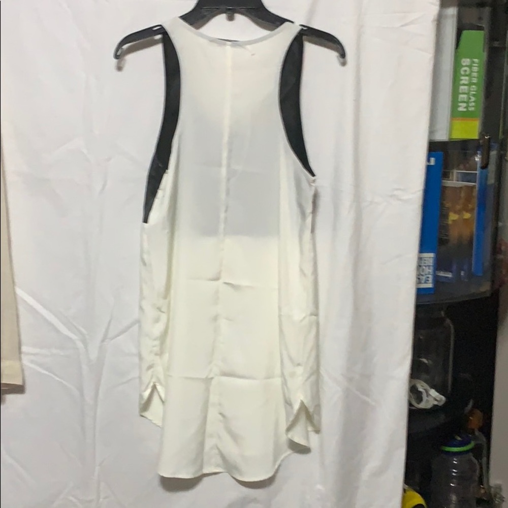 Chloe K blouse - Picture 4 of 4